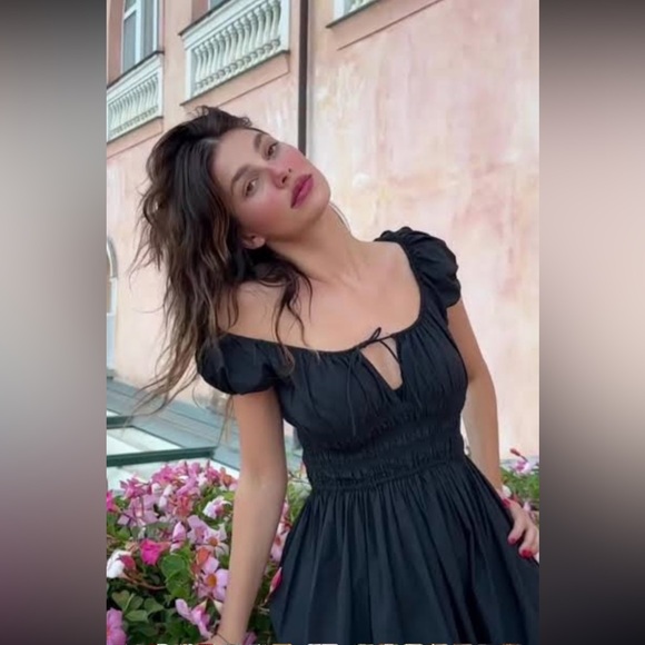 Doen Dresses & Skirts - NWOTs DÔEN Quinn Dress in black